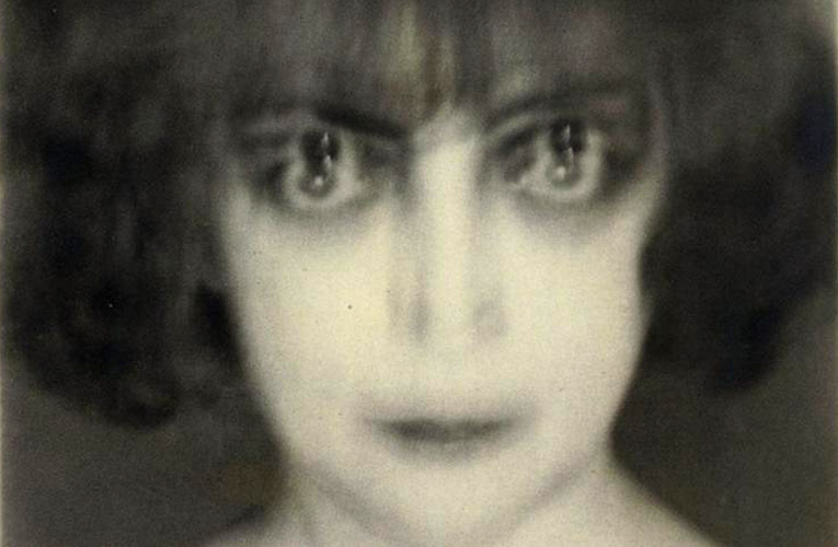 Marquise Casati (detail)