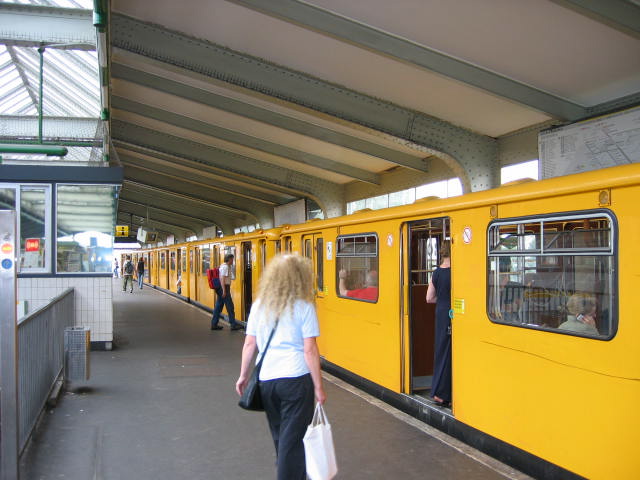 Die U-Bahn Linie 6